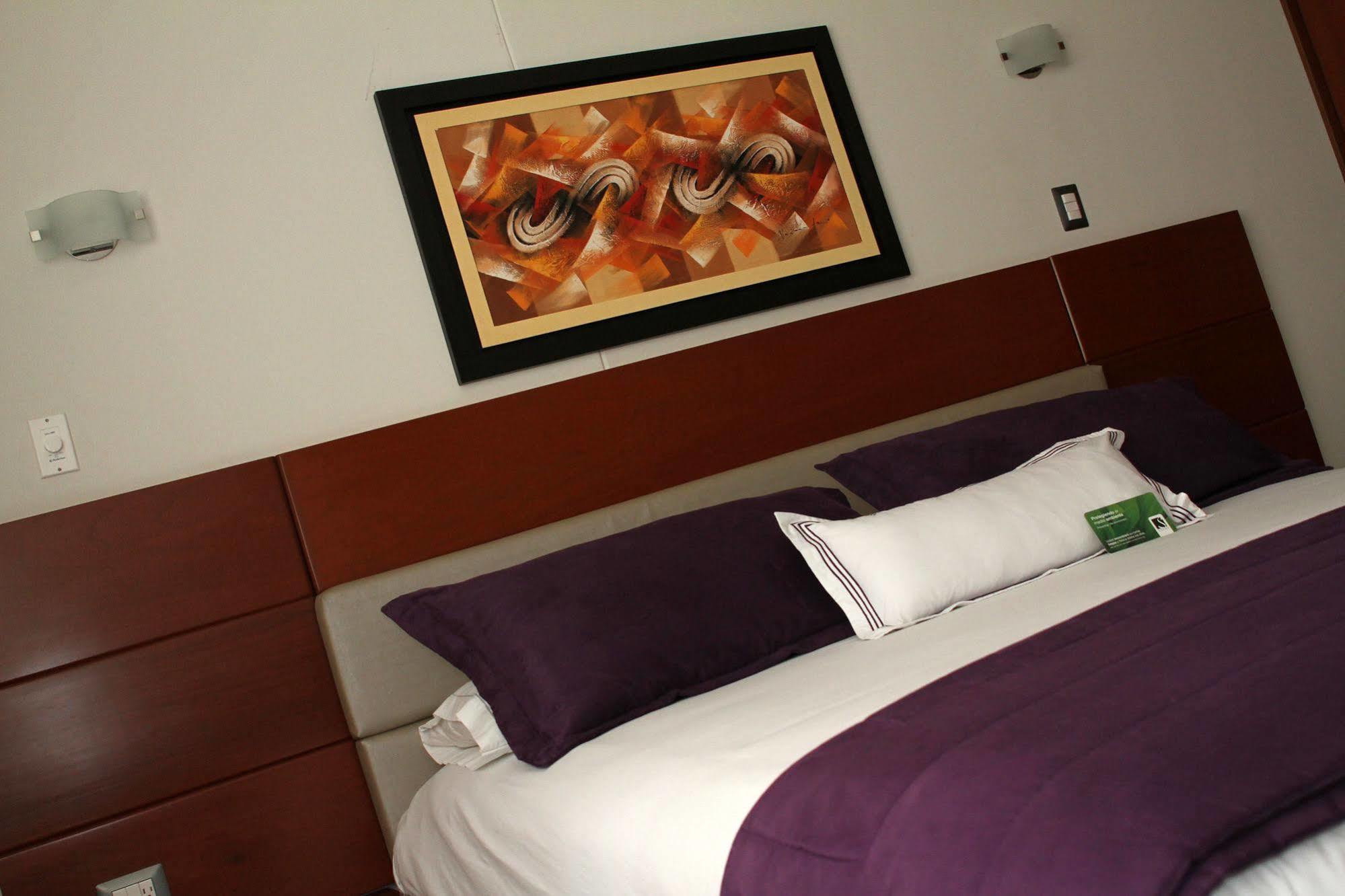 Sunec Hotel Chiclayo Esterno foto